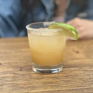 Seasonal margarita. Peach Serrano.