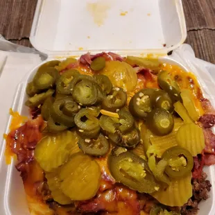 Chill cheese fries