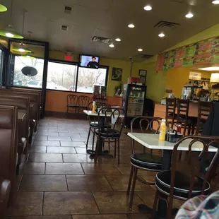 Delicious food and local feel!