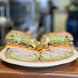 Turkey avocado cheddar on wheat roll