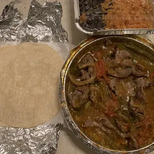 Bistec Mexicano, comes with flour tortillas