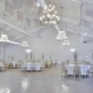 Avon Acres (Indoors)