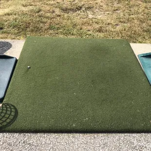 Driving mat area