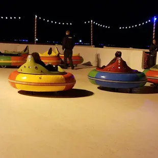 Bumper cars on ice