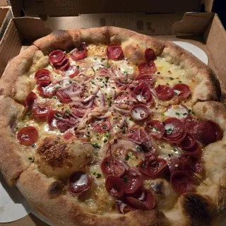 Pepperoni & Taleggio Round