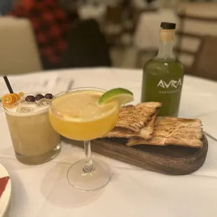 Passion fruit nonalcoholic drink, whiskey sour