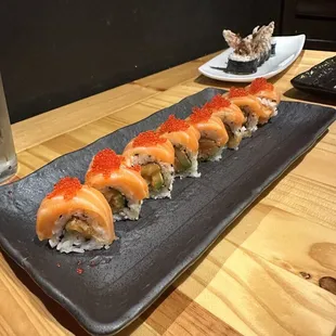 Salmon Salmon Roll