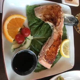 Salmon Collar