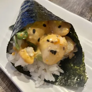 spicy scallop handroll