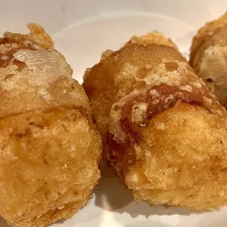 F8. Fried Shrimp Roll Wrapped with Bacon