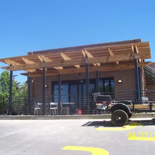 Western Ceder Cover with Steel Posts.  High Wind Area