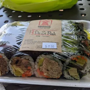 Assorted kimbap