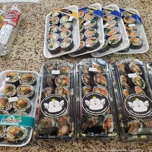 sushi, food, sashimi, sushi and sashimi