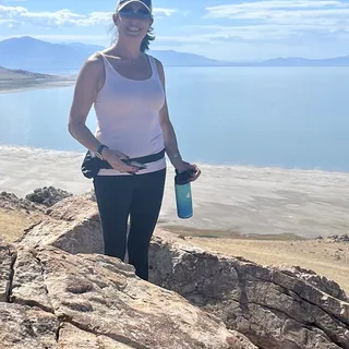 Vivian O.