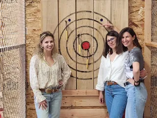 Axehole Axe Throwing