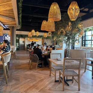 interior, ramen and noodles