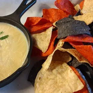 Chips and queso