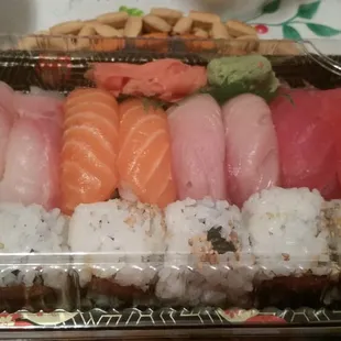 Sushi Deluxe