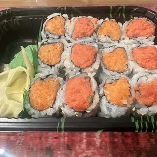 Spicy Crunchy Salmon Roll