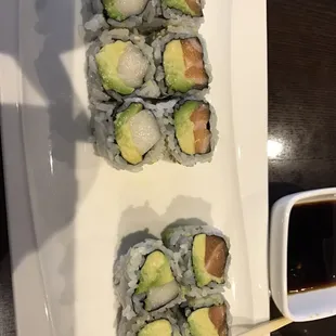 Tuna Maki Rolls