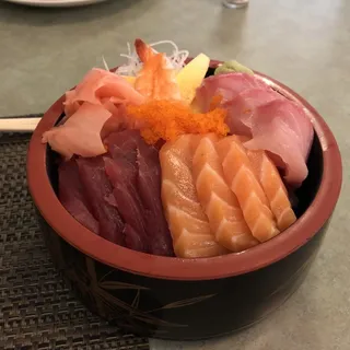 Chirashi Sushi