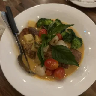 Pineapple Duck Curry