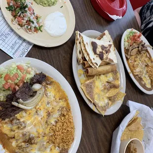Two Mexican fajita plates, chips &amp; salsa, sampler appetizer.
