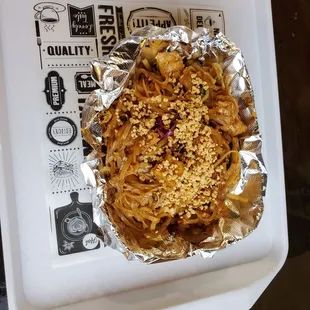 Pad thai tofu
