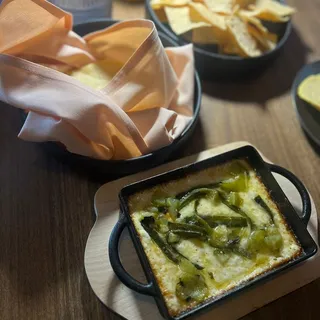 Queso Fundido