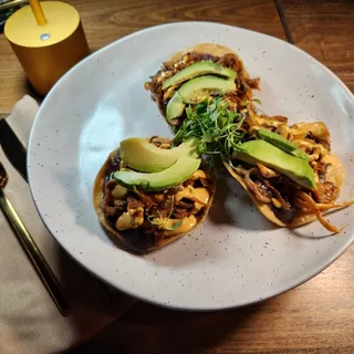 Tostadas De Tinga