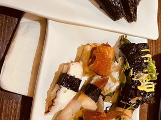 Makino Sushi & Seafood Buffet