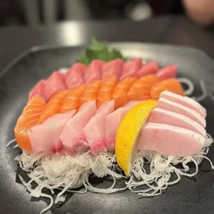sushi and sashimi, sashimi, food, sushi
