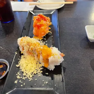 R15. A.Y.C.E. Crunch Tempura Rolls