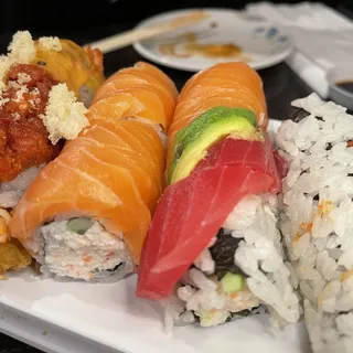 R08. Rainbow Fresh Roll