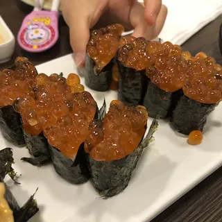 S10. Salmon Roe Sushi