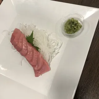 P07. Bluefin Tuna Sashimi