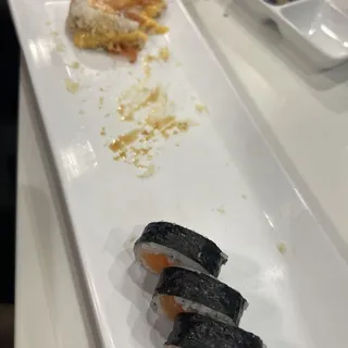 C05. Salmon Roll