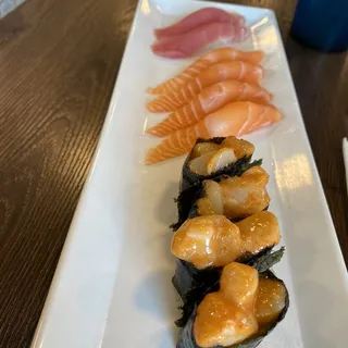 C09. Spicy Scallop Roll