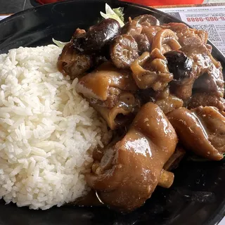 Braised Pork Knuckle and Squid Rice
