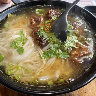 Braised Beef Brisket Noodles Soup