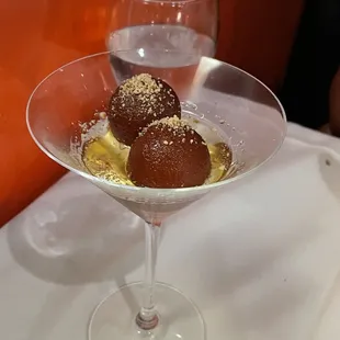 Gulab jamun