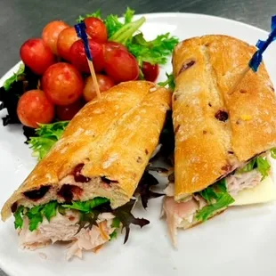Turkey &amp; Cranberry Sandwich on Baguette
