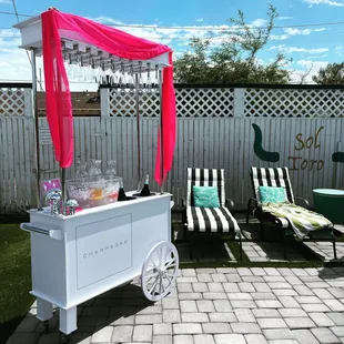 Champagne cart rental