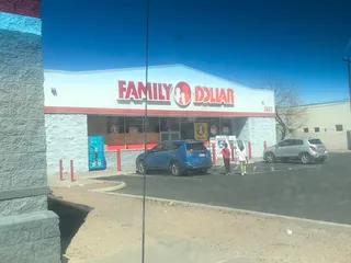 Family Dollar Store