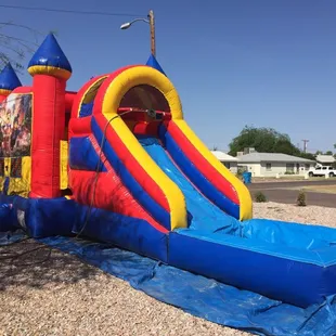 Lego Movie 5 in 1 Bounce house Combo