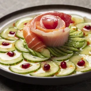 The Bara (the rose).   Tuna, yellowtail, avocado and cucumber