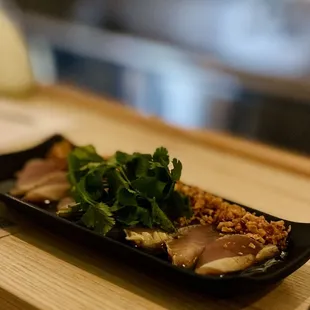 Albacore Crispy onion Sashimi x8pc