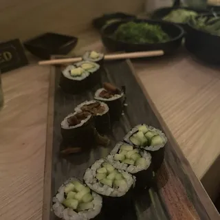 4 Piece Shiitake Mushroom Cut Roll