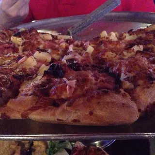 Hawaiian Pizza