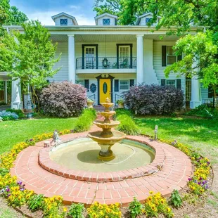 Front fountain